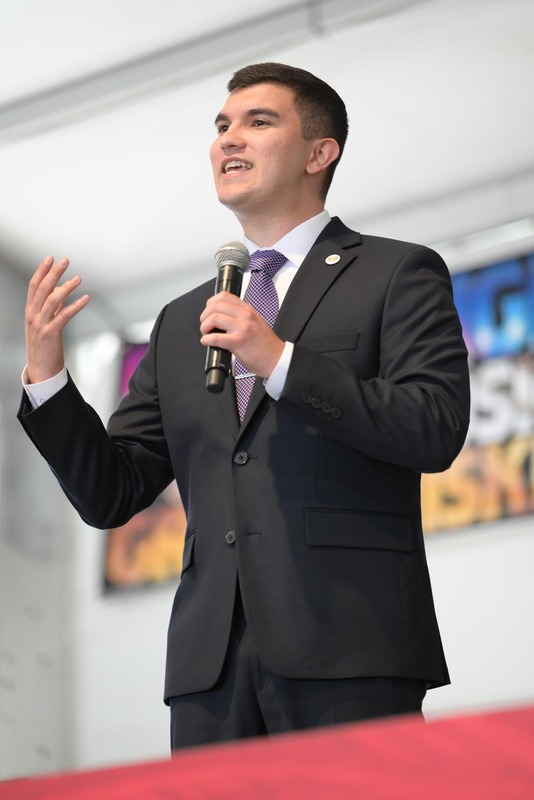 26RA- PublicSpeakingHS-6557.jpg