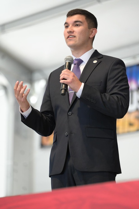 26RA- PublicSpeakingHS-6559.jpg