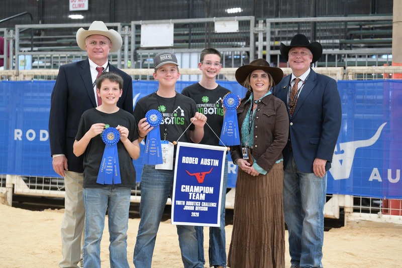 26RA- RoboticsAwardsHS-4932(1).jpg