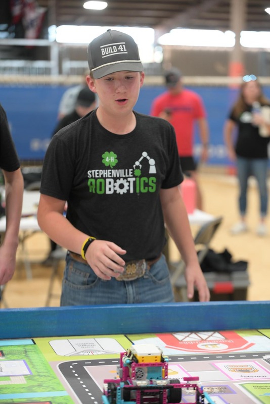 26RA- RoboticsFinalsHS-3353.jpg