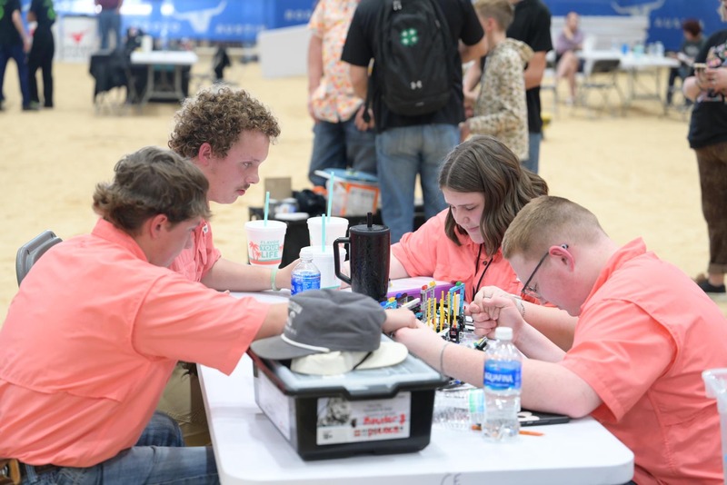 26RA- RoboticsFinalsHS-4858.jpg