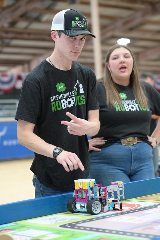 26RA- RoboticsFinalsHS-4893.jpg