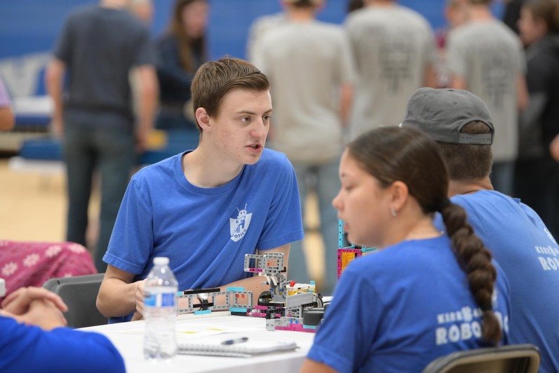 26RA- RoboticsPrelimHS-2745.jpg