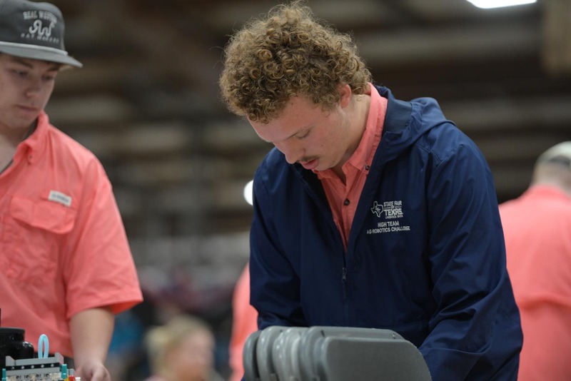 26RA- RoboticsPrelimHS-2816.jpg