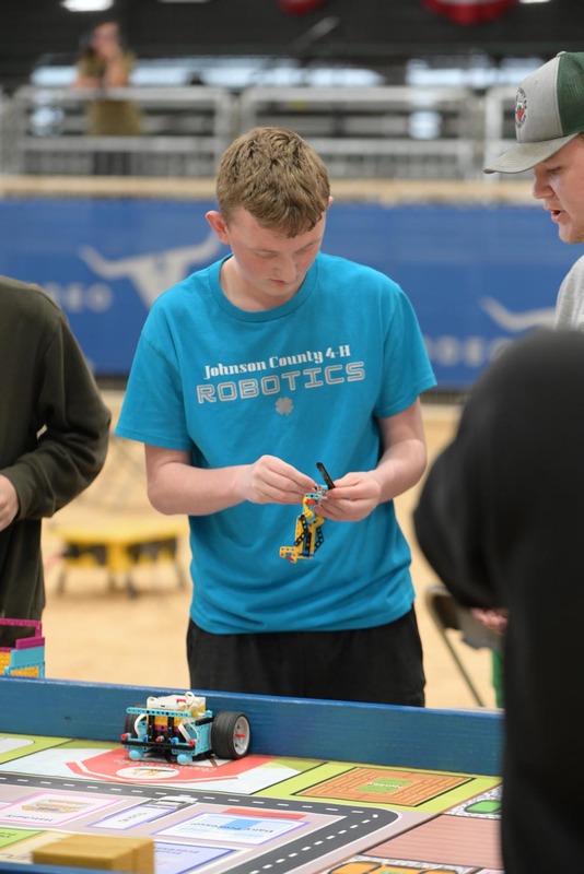 26RA- RoboticsPrelimHS-2977.jpg