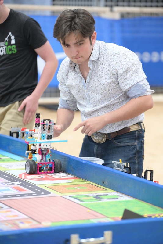 26RA- RoboticsPrelimHS-3147.jpg