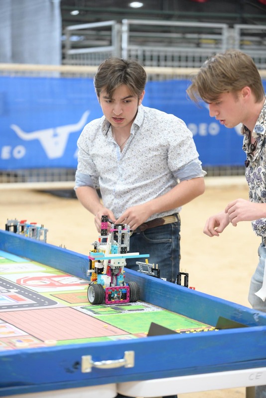 26RA- RoboticsPrelimHS-3148.jpg