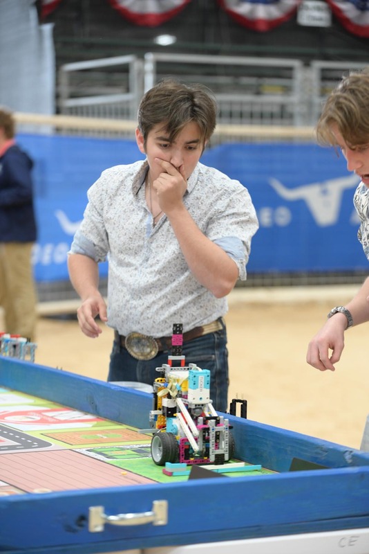 26RA- RoboticsPrelimHS-3149.jpg