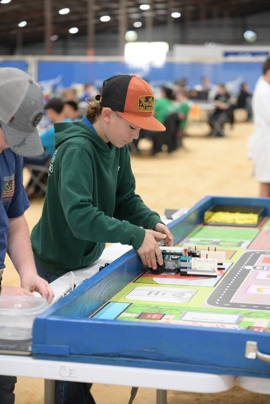 26RA- RoboticsPrelimHS-3169.jpg