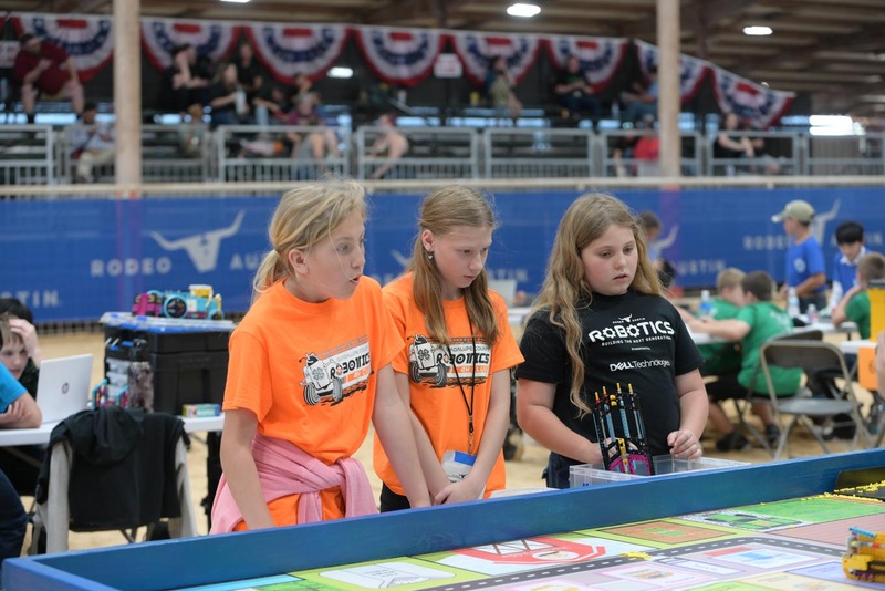 26RA- RoboticsPrelimHS-3174.jpg