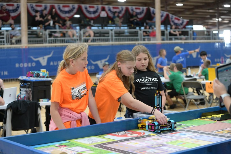 26RA- RoboticsPrelimHS-3175.jpg