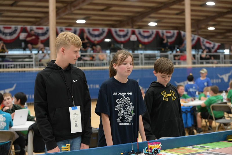 26RA- RoboticsPrelimHS-3179.jpg