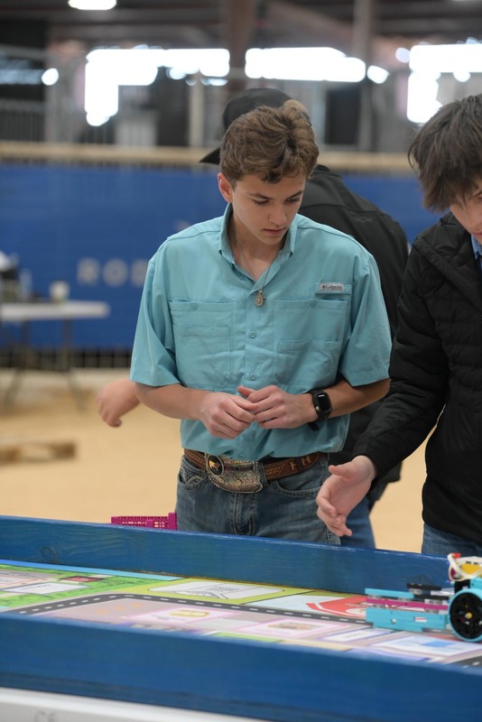 26RA- RoboticsPrelimHS-3187.jpg