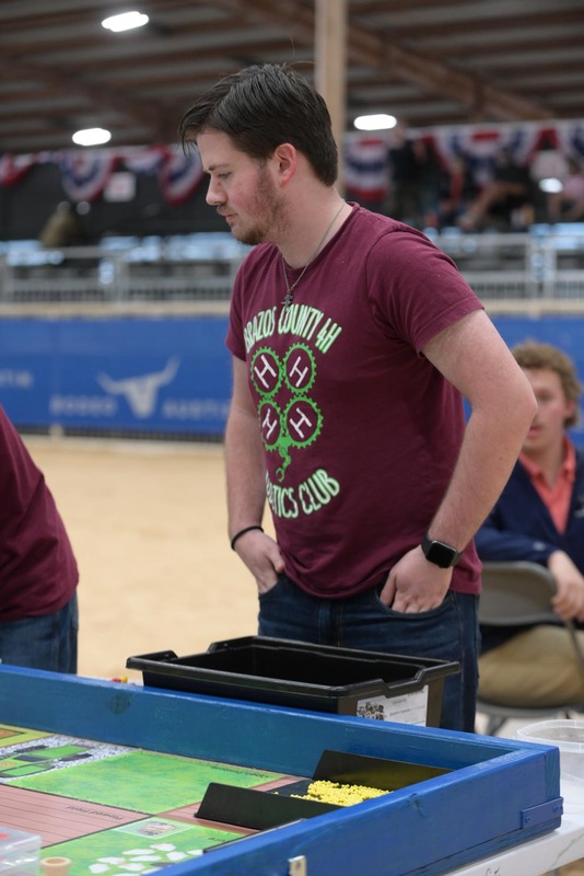 26RA- RoboticsPrelimHS-3247.jpg