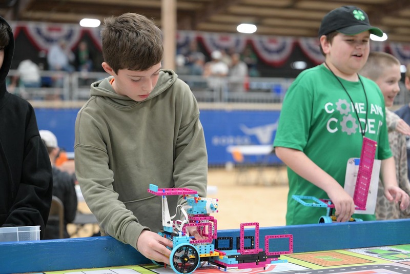 26RA- RoboticsPrelimHS-4584.jpg