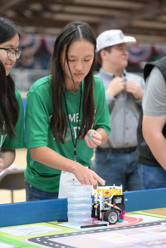 26RA- RoboticsPrelimHS-4603.jpg