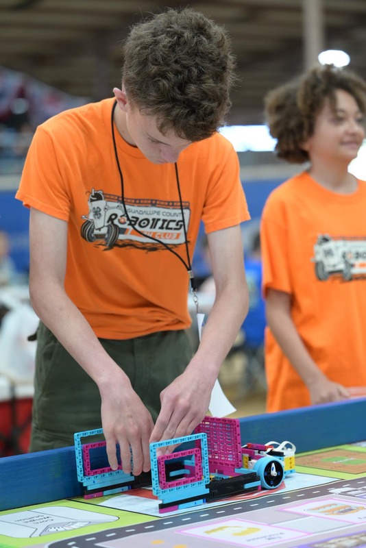 26RA- RoboticsPrelimHS-4673.jpg