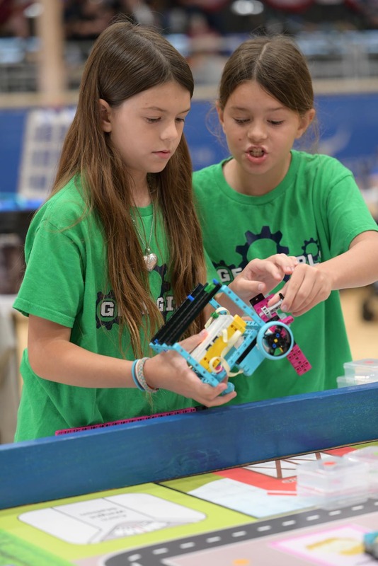 26RA- RoboticsPrelimHS-4729.jpg