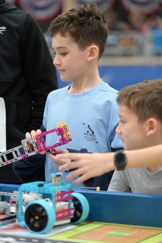 26RA- RoboticsPrelimHS-4784.jpg