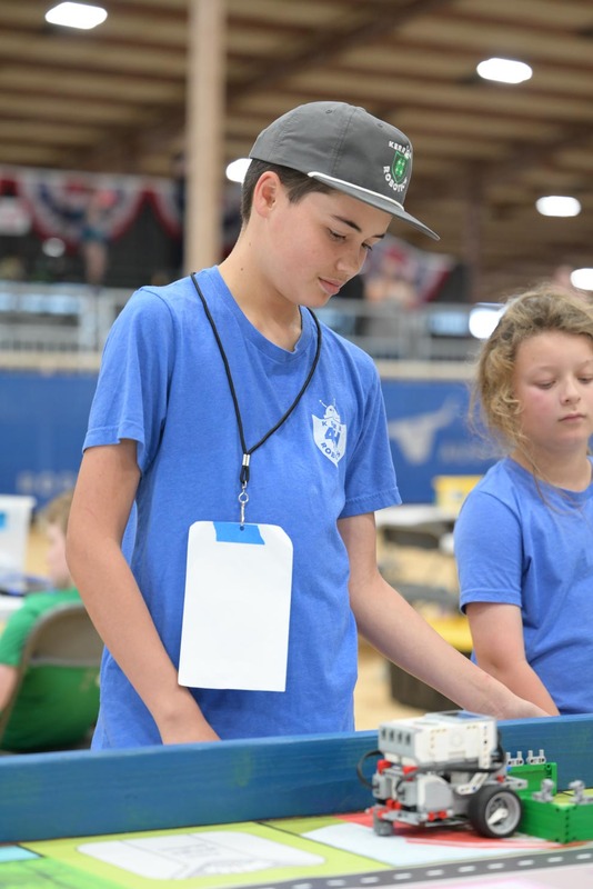 26RA- RoboticsPrelimHS-4793.jpg