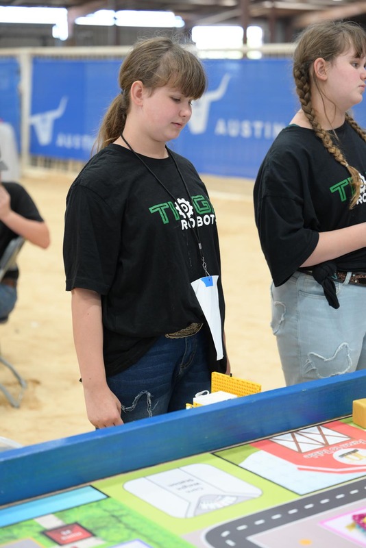 26RA- RoboticsPrelimHS-4815.jpg