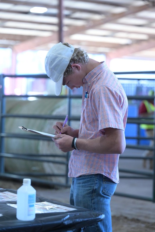 26RA- SwineSkillHS-3968.jpg