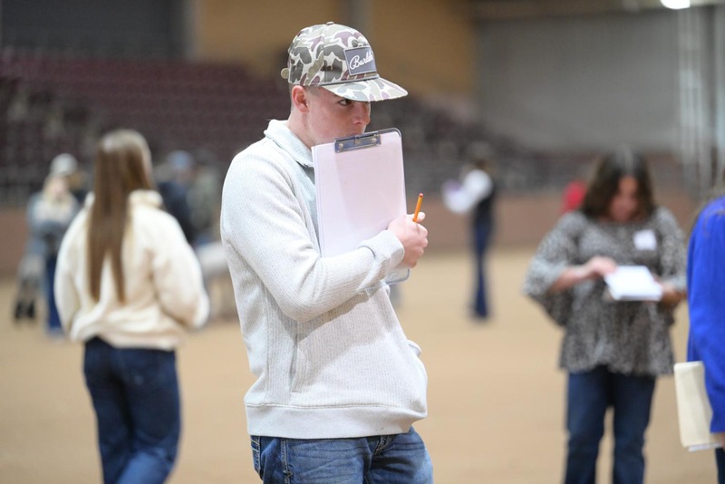 26SA-LivestockJudging-0289.jpg