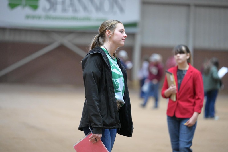 26SA-LivestockJudging-0308.jpg