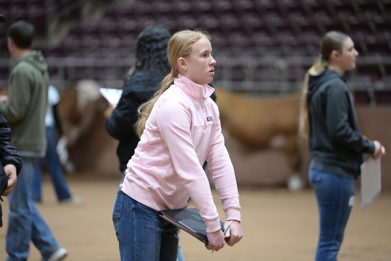 26SA-LivestockJudging-0312.jpg