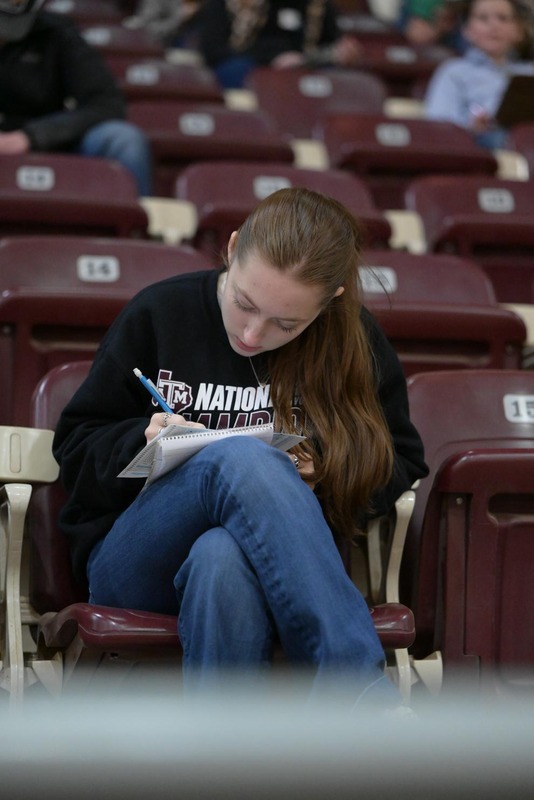 26SA-LivestockJudging-4591.jpg