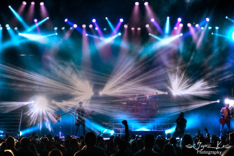shinedown crowd.jpg