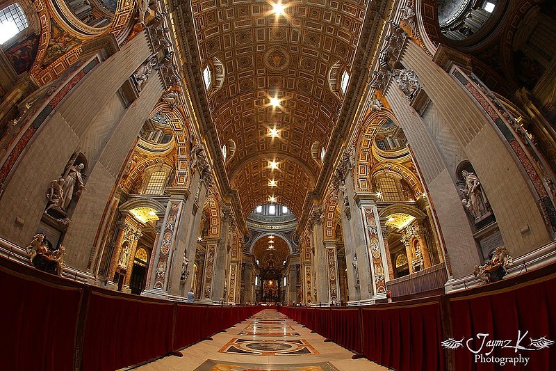 St Peters Bacilica Vatican.jpg