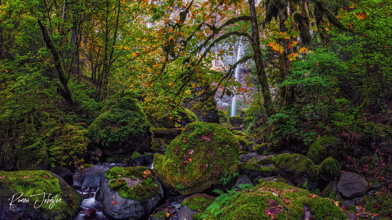 Elowah Falls Pano.jpg