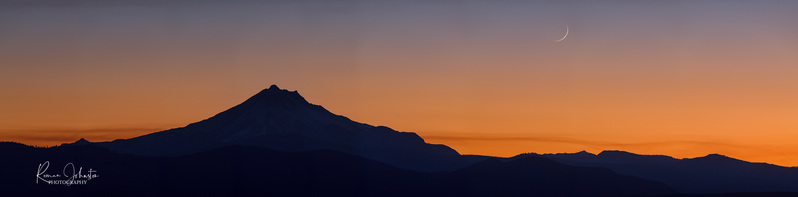 Sliver Moon Pano Rough Web.jpg