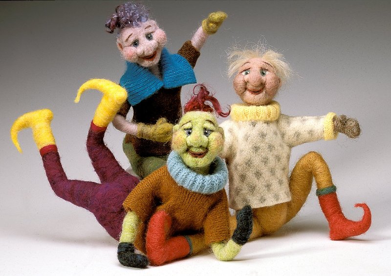 Heidi Leugers - Wonderful Wool Figures.jpg :: Wonderful Wool Felt Figures by Heidi Leugers