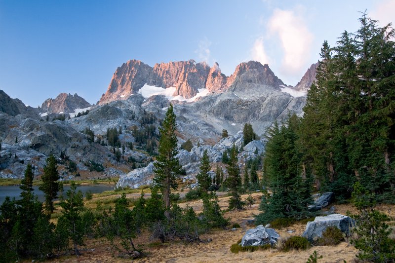 Morning Minarets.jpg :: It was about 29 degrees this morning  as the sun rose at Lake Ediza in the Ansel Adams Wilderness (A2:3) (LE3k)
