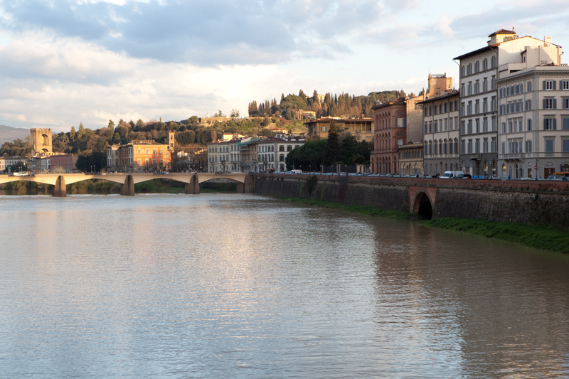 italy_090402_1625.jpg :: (A2:3) (LE5k)