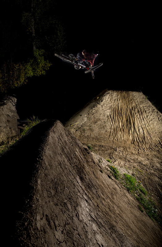 ralphie_65U0200(1).jpg :: Rider: Kurt Sorge  Location: Nelson BC  Photo: Bryan Ralph