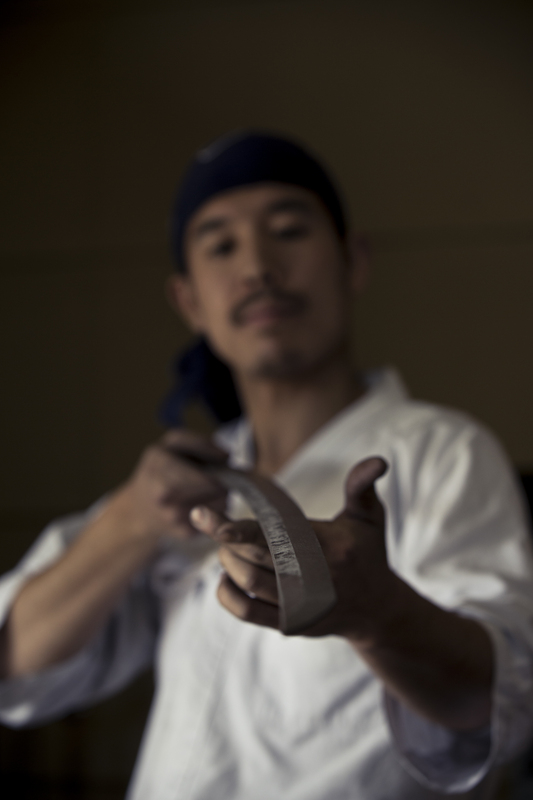 ralphie_65U0222(2).jpg :: Sumurai Maker: Hida Hira  Location: Nagano, Japan  Photo: Bryan Ralph