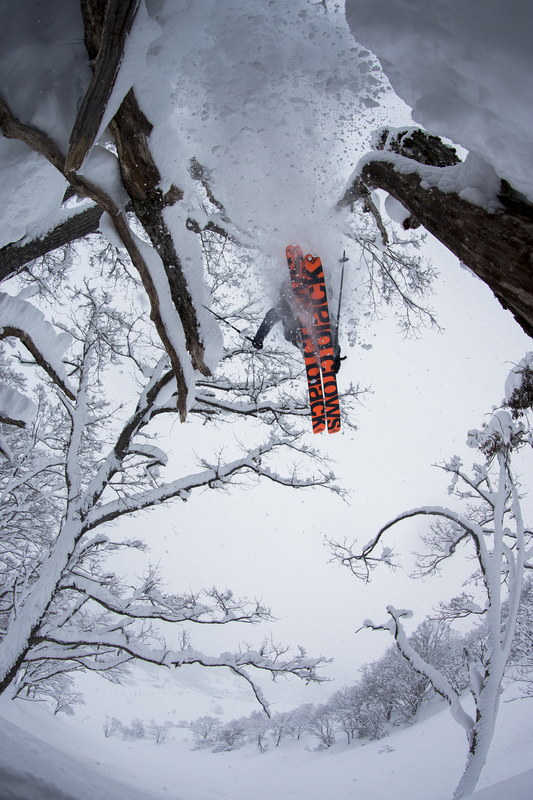 ralphie_65U8132(2).jpg :: Skier: Matt Margetts  Location: Hakuba, Japan  Photo: Bryan Ralph