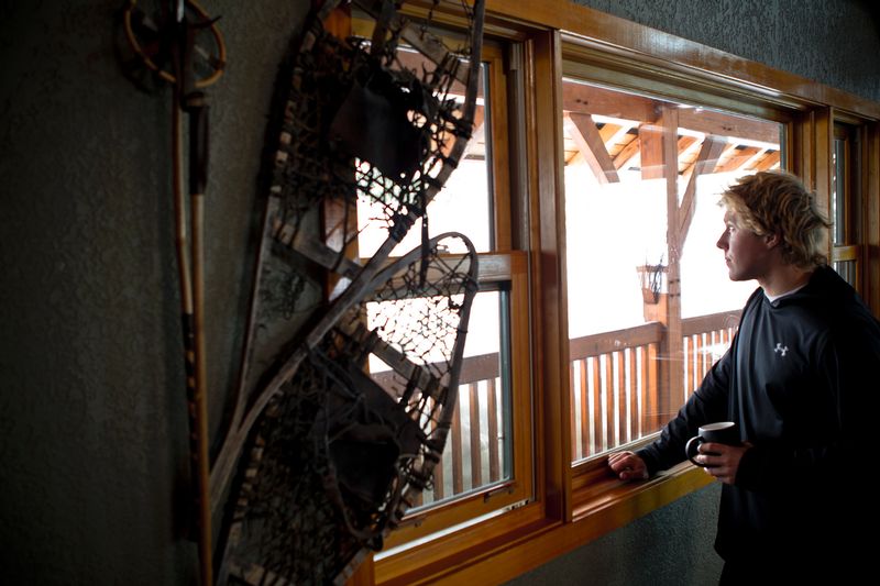 ralphie_U5C1233.jpg :: Justin Dorey waits for the the start of a heli day at Great Canadian Heliskiing