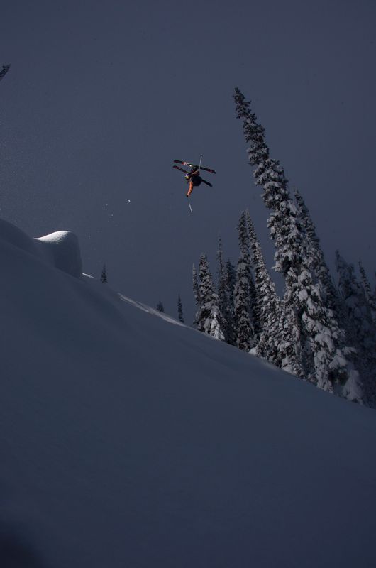 ralphie_U5C8130.jpg :: Sean Pettit deep in the BC interior