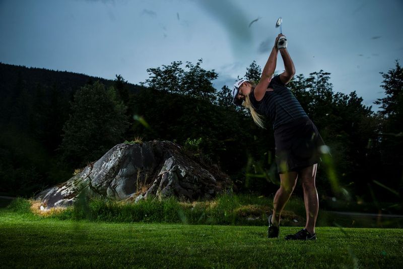 ralphie_65U8330.jpg :: Lauren Taylor at Granite Pointe in Nelson, BC