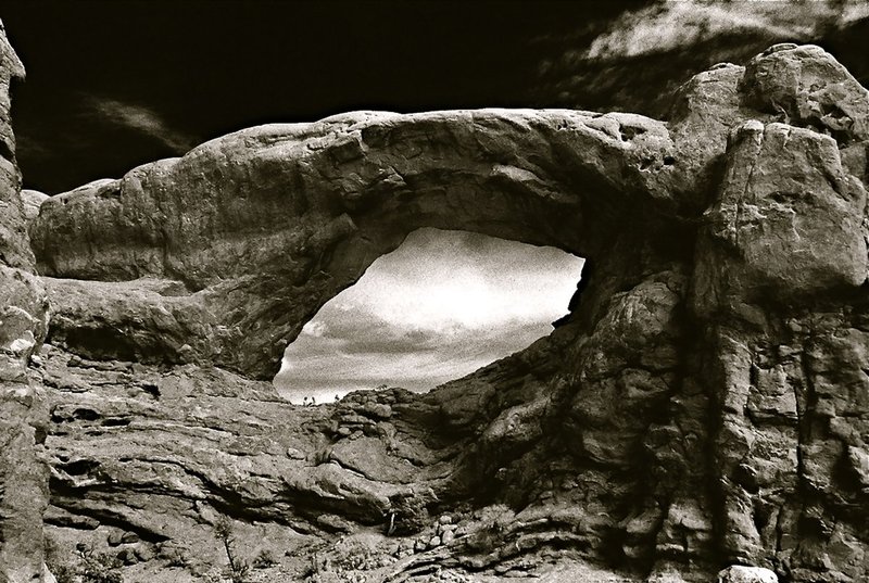 picnic in south window Arches NP.jpg