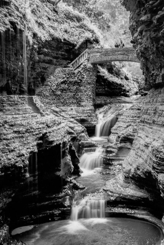 Cascade Fals Watkins Glen NY.jpg