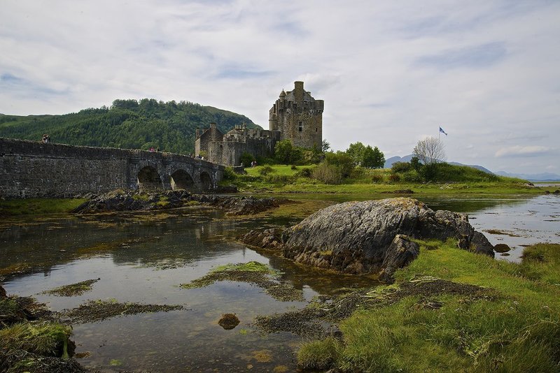 Eileen Dunnan Castle.jpg