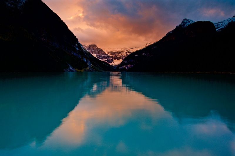 Sunrise on Victoria Glacier Lake Louise.jpg