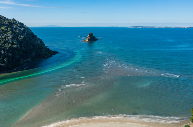 Waiwera DJI_0879(1).jpg ::  Waiwera beach, Hibiscus coast, Rodney, New Zealand