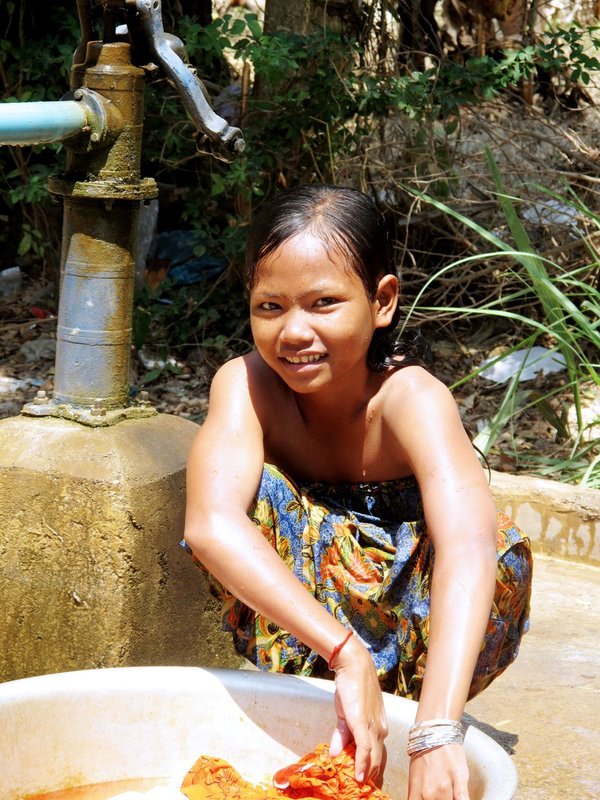 Cambodia2 585.jpg ::                                