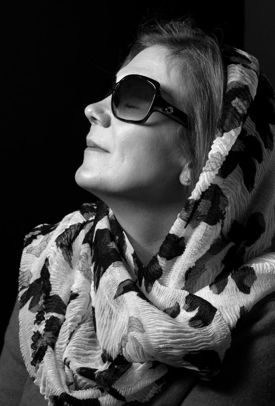 Indoor portrait 2 (81).jpg